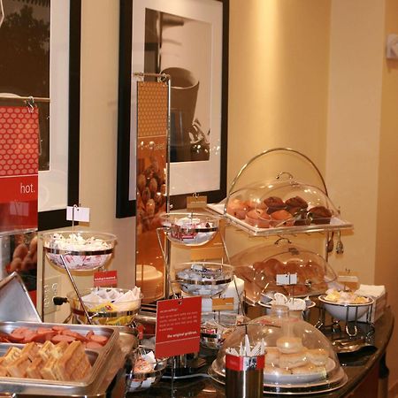 Hampton By Hilton Hotel Брентууд Екстериор снимка