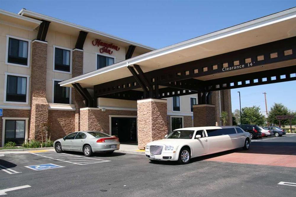Hampton By Hilton Hotel Брентууд Екстериор снимка