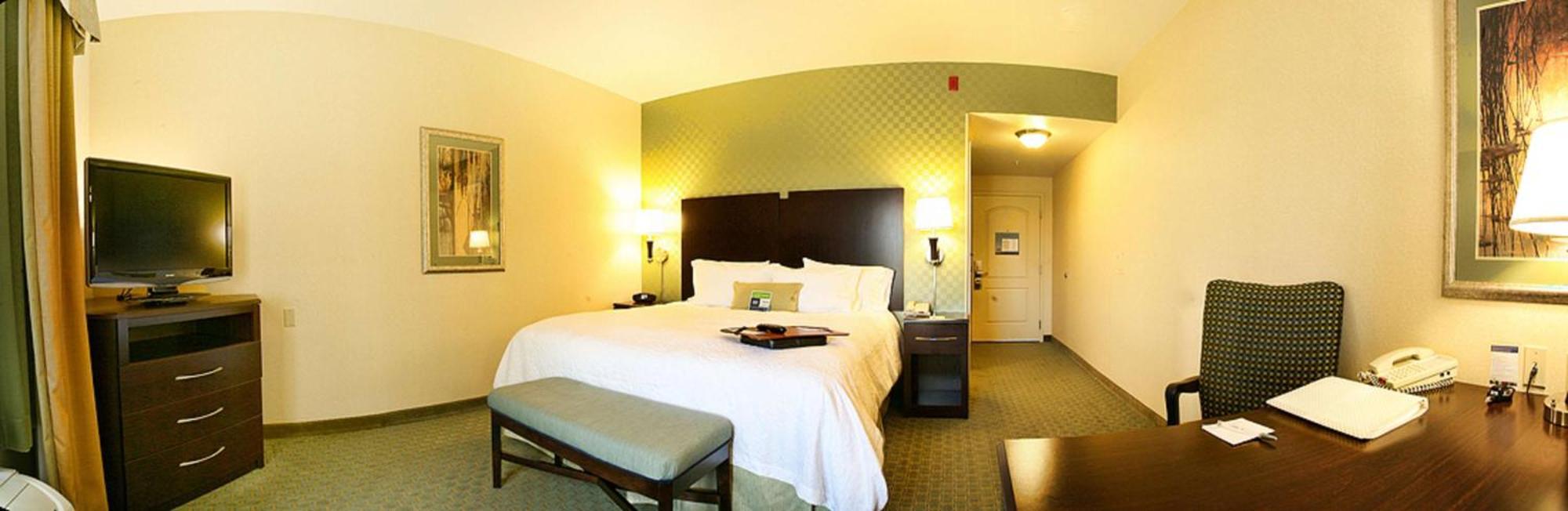 Hampton By Hilton Hotel Брентууд Екстериор снимка